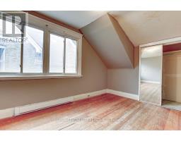 781 DUFFERIN AVENUE - 3