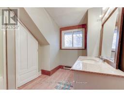 781 DUFFERIN AVENUE - 5