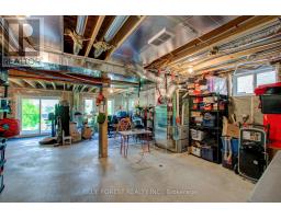 2 - 2810 SHEFFIELD PLACE - 38