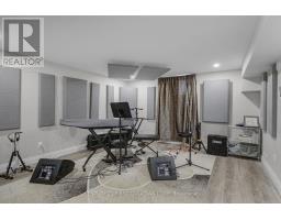1983 QUARRIER ROAD - 41