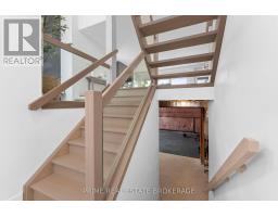 2211 WATEROAK DRIVE - 36