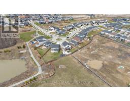 2211 WATEROAK DRIVE - 45