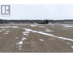 N1/2 LT CONCESSION 4 ROAD - 33