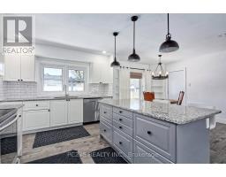 891 RIVERSIDE DRIVE - 13