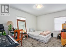 891 RIVERSIDE DRIVE - 15