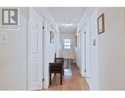 98 CARRIE CRESCENT - 4