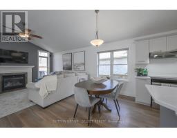 29 AMBLESIDE DRIVE - 7