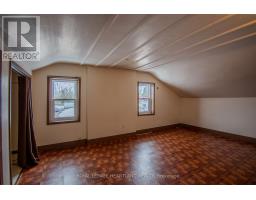 18 SIMCOE STREET - 13