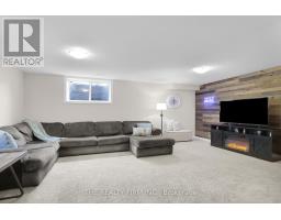 120 PEACH TREE BOULEVARD - 23