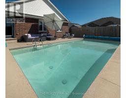 120 PEACH TREE BOULEVARD - 42
