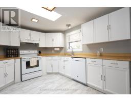 313 PINETREE LANE - 14