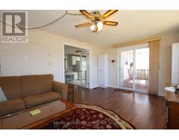 313 PINETREE LANE - 18