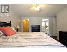 313 PINETREE LANE - 22