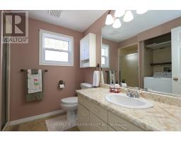 313 PINETREE LANE - 23