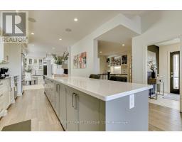 239 TECUMSEH AVENUE E - 13