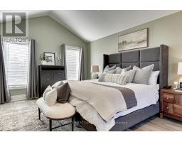 239 TECUMSEH AVENUE E - 32