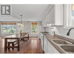 105 KLEINFELDT AVENUE - 15