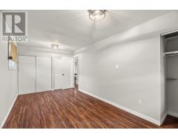 105 KLEINFELDT AVENUE - 18