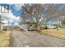 105 KLEINFELDT AVENUE - 3