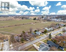 105 KLEINFELDT AVENUE - 47