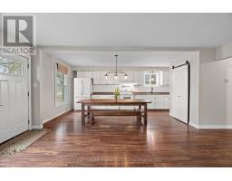 105 KLEINFELDT AVENUE - 9
