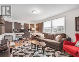 137 WINDSOR CRESCENT - 16