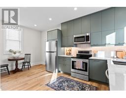 32 EUCLID AVENUE - 12