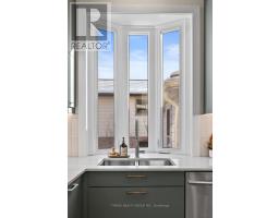 32 EUCLID AVENUE - 14