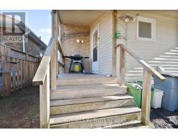 60 BEATTIE AVENUE - 33