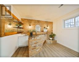 18 HEATH PLACE - 22