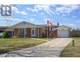 144 MERIDENE CRESCENT W - 1