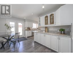144 MERIDENE CRESCENT W - 13