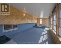 144 MERIDENE CRESCENT W - 32