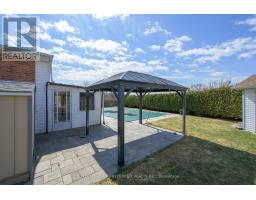 144 MERIDENE CRESCENT W - 35