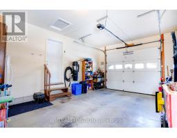 244 SYDENHAM STREET E - 27
