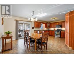 244 SYDENHAM STREET E - 9