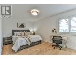 4 SYCAMORE ROAD - 34