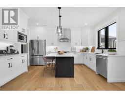 1056 TRAILSWAY AVENUE - 6
