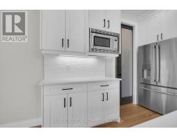 1056 TRAILSWAY AVENUE - 7