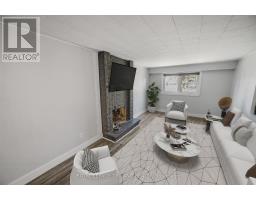 65 MANOR ROAD - 14