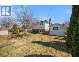 65 MANOR ROAD - 18