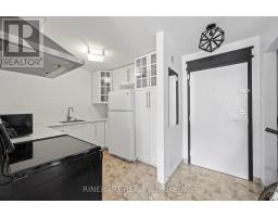 302 - 1 JACKSWAY CRESCENT - 12