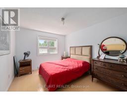 302 - 1 JACKSWAY CRESCENT - 13