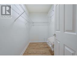 3 WARBLER HEIGHTS - 18