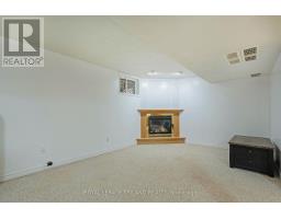3 WARBLER HEIGHTS - 25