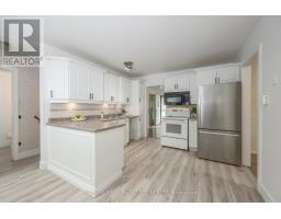 696 VILLAGE GREEN AVENUE - 19