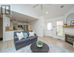 696 VILLAGE GREEN AVENUE - 23