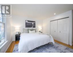 696 VILLAGE GREEN AVENUE - 31