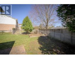 696 VILLAGE GREEN AVENUE - 7