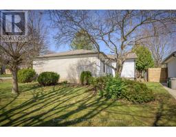 696 VILLAGE GREEN AVENUE - 9